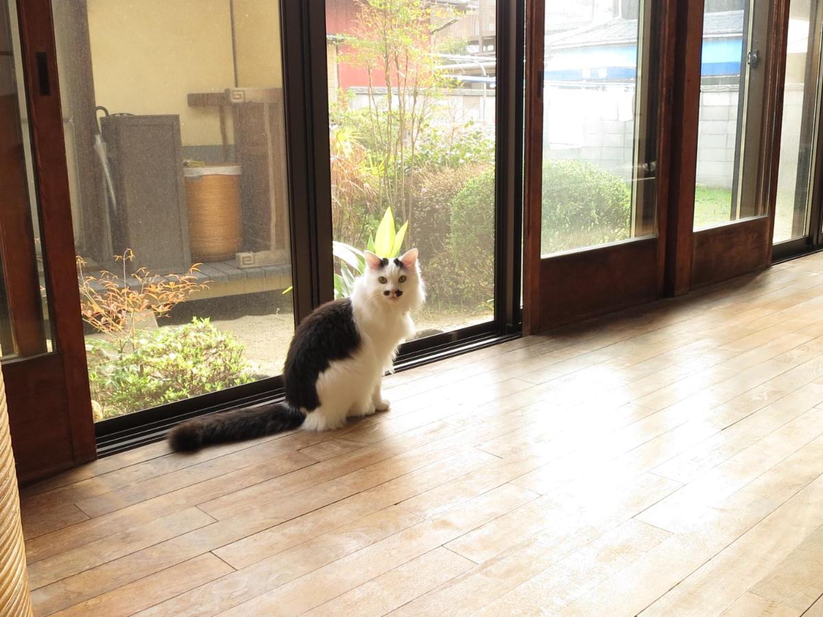 Guest House Roji To Akari Naoshima Exterior photo